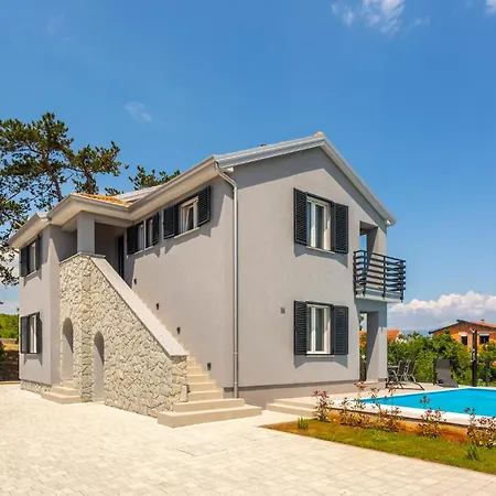 Awesome In With Kitchen Vrbnik (Primorje-Gorski Kotar)